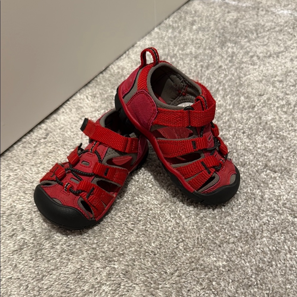 Toddler Red Keens